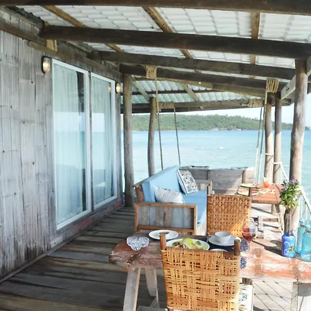 Salacia'S Suite Prek Svay Village Exterior photo