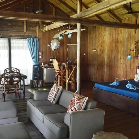 Salacia'S Suite Prek Svay Village Exterior photo